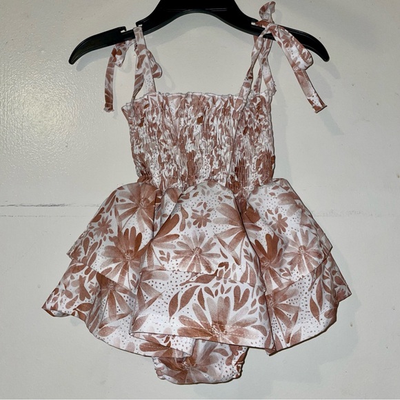 Floral Ruffle Romper - Picture 2 of 3